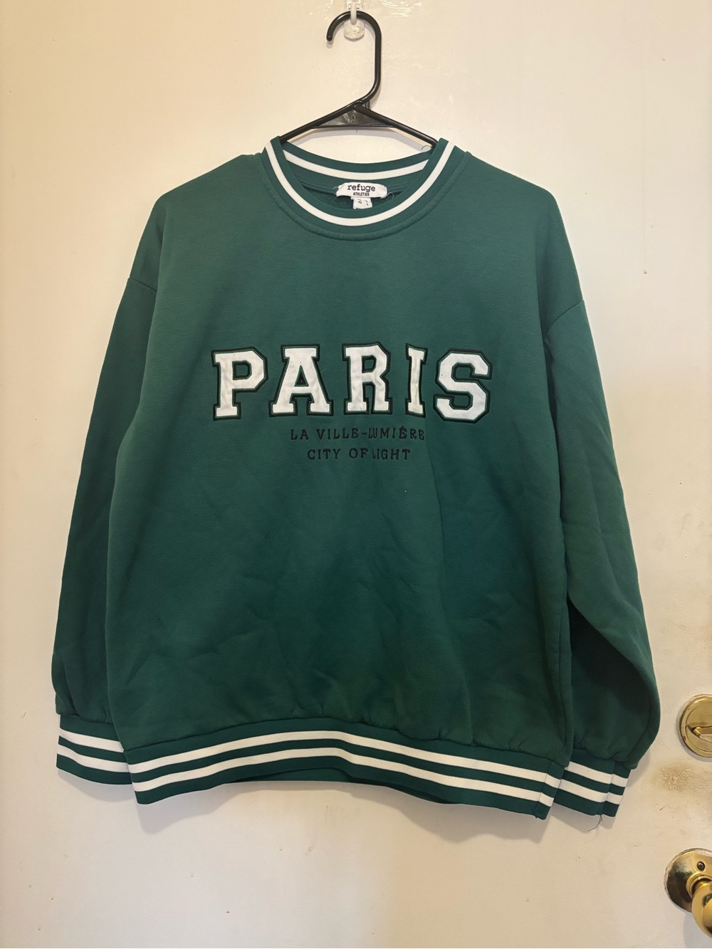 Refuge Athletics Paris Graphic Crewneck Sweatshirt Green White Striped Trim Size